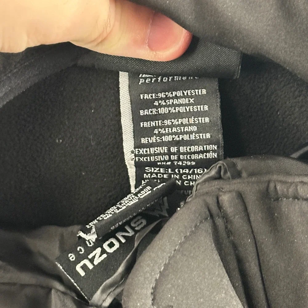 Snozu Performance Jacket Boys Large 14/16 Black Hooded Softshell Full Zip